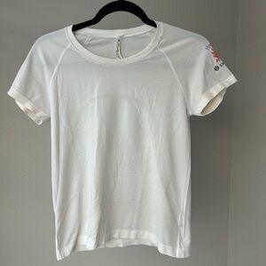 lululemon athletica White Short Sleeve Tee